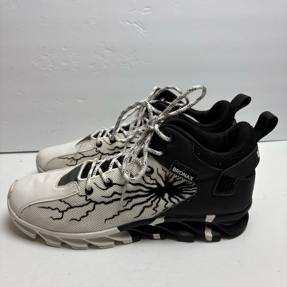 Bronax Graffiti High-tops Athletic Shoes  Sneakers Black and White 44 11 Mens